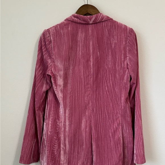 WAYF Pink Crushed Velvet Blazer XS - Picture 6 of 6
